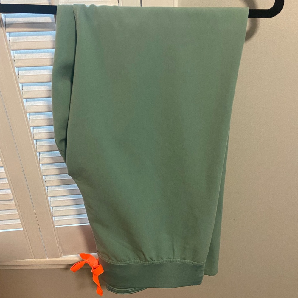 Figs Livingston Scrub Pant—Medium, Jade